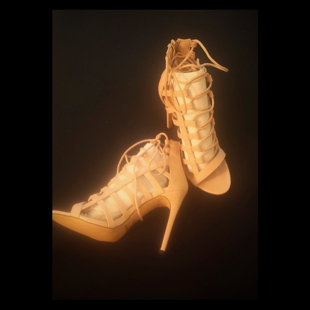Dress shoes